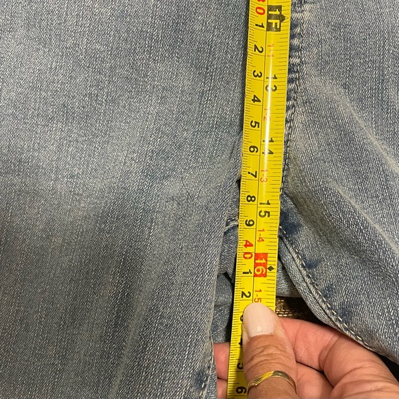 Signature by Levi Strauss & Co.® Gold Women's Midrise Super Skinny Jeans - 38x28 - Picture 12 of 16